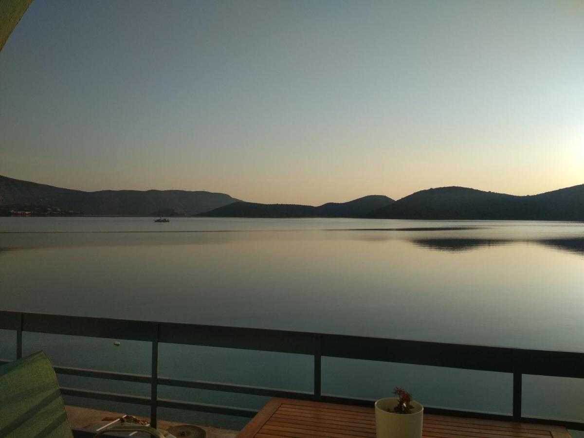 Apartamento Marilena Seaside House Elounda Exterior foto